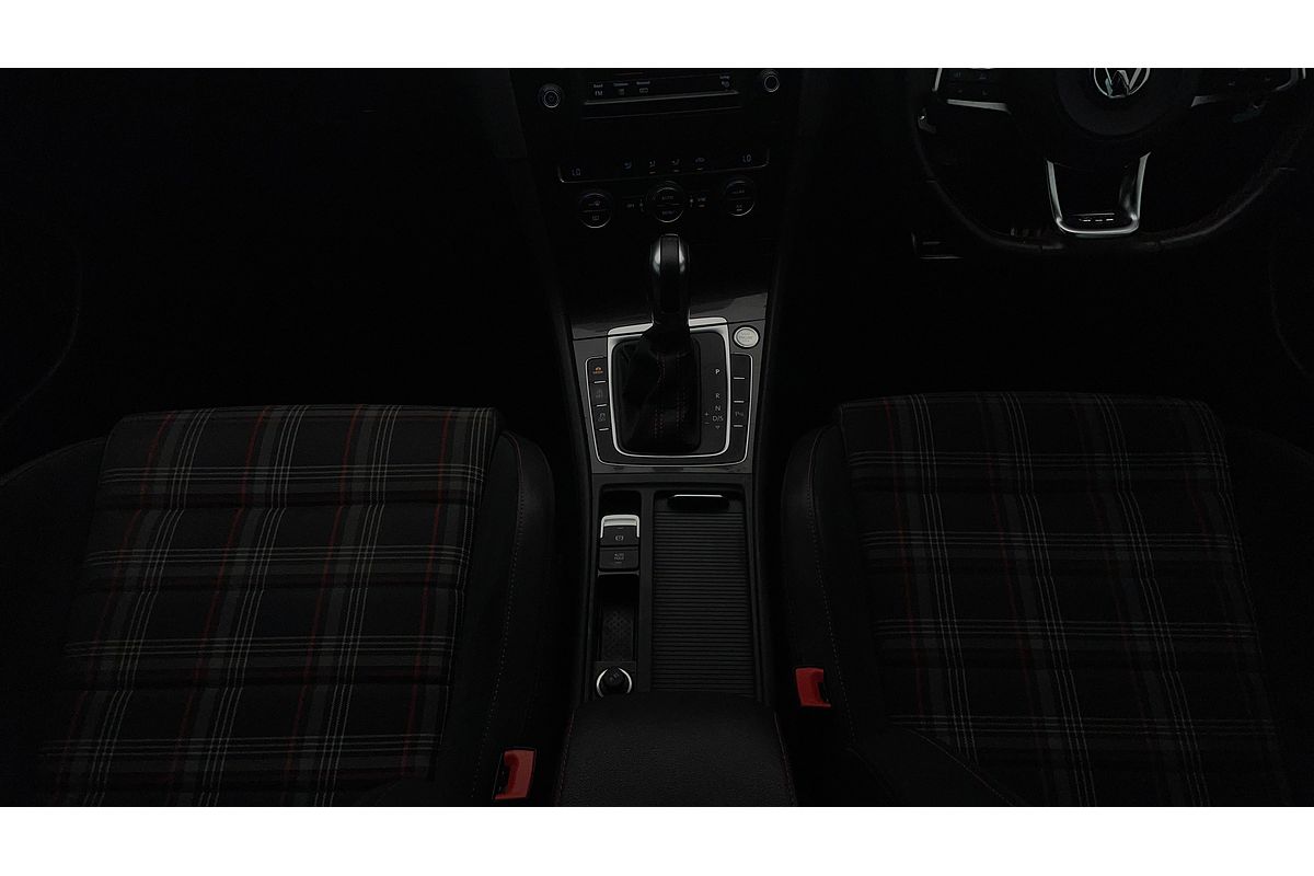 2016 Volkswagen Golf GTI Performance 7