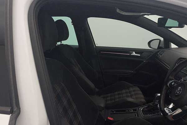 2016 Volkswagen Golf GTI Performance 7
