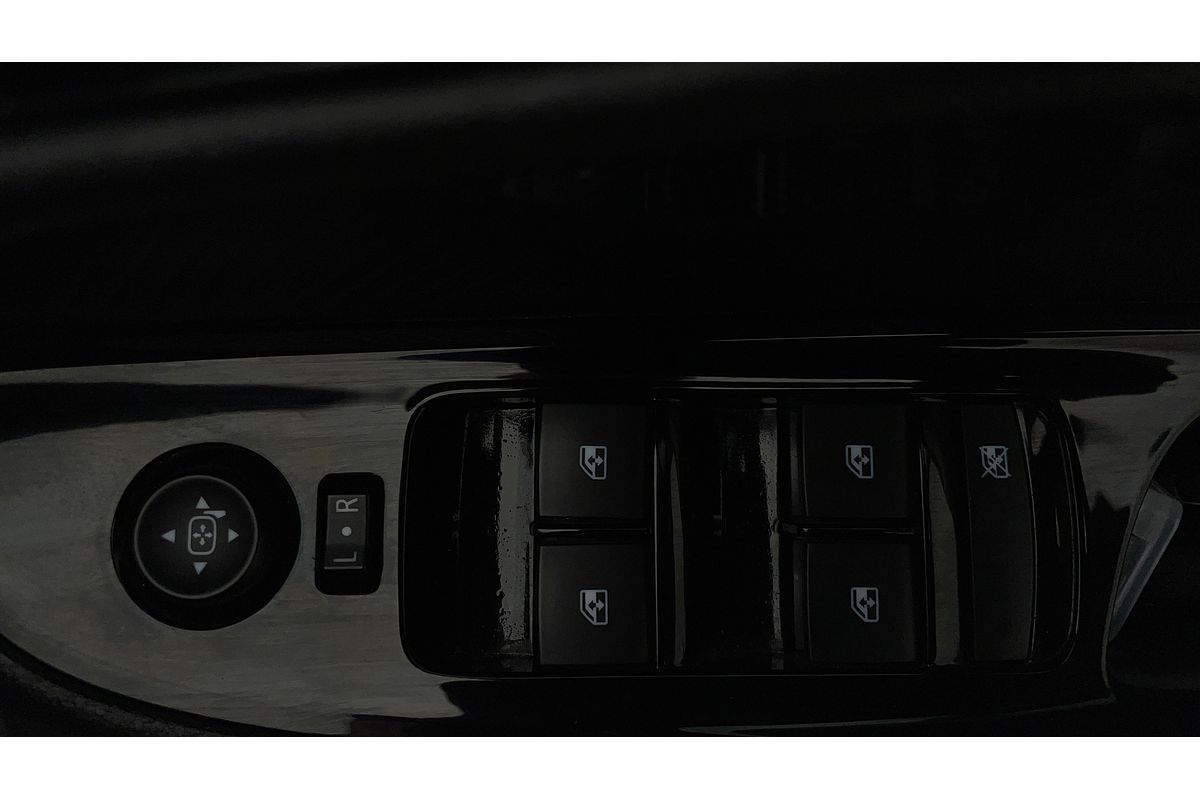 2016 Holden Commodore SV6 Black VF Series II