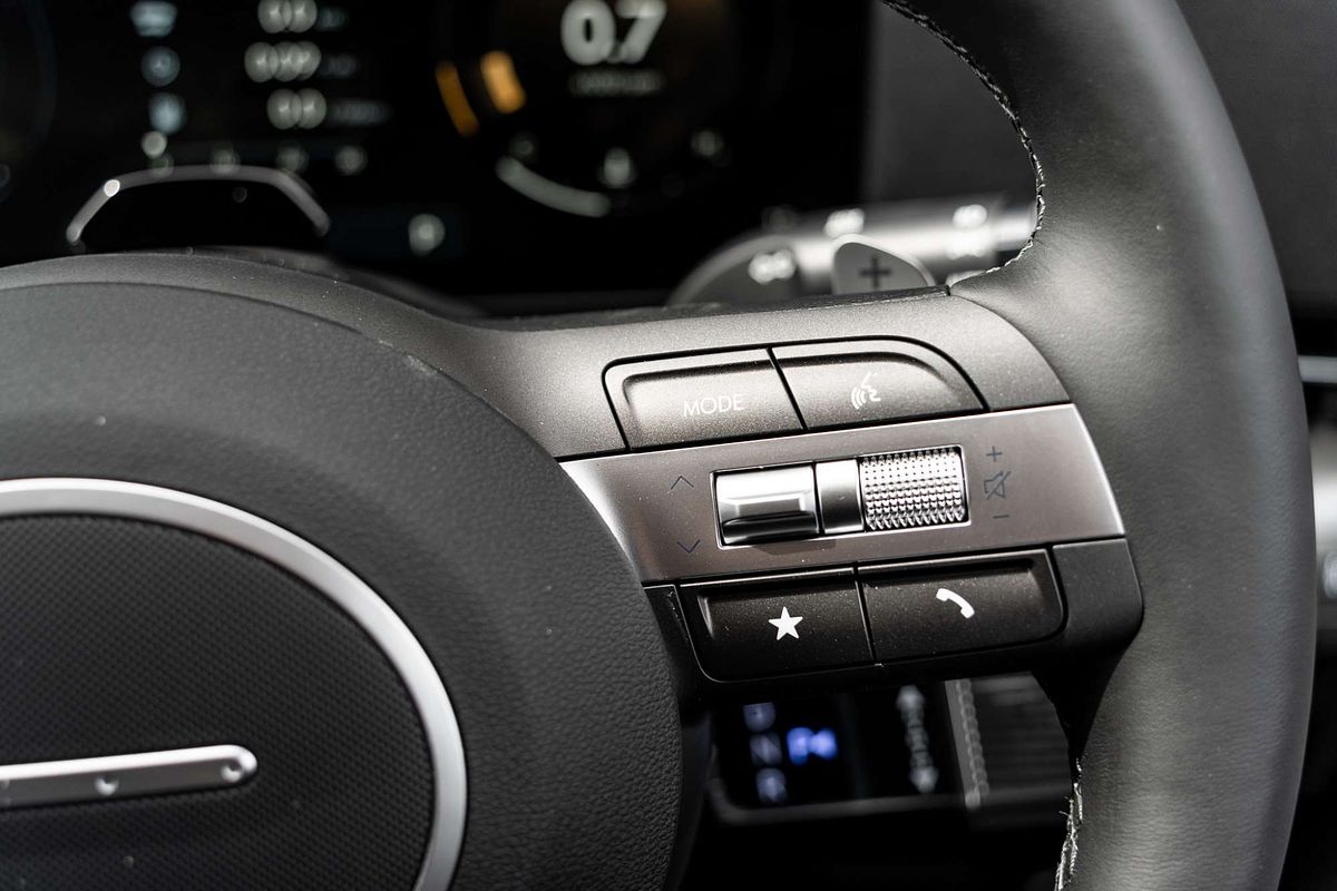 2025 Hyundai Kona Premium SX2.V3
