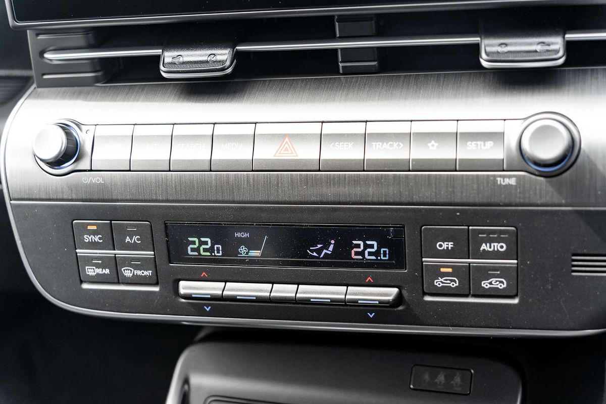 2025 Hyundai Kona Premium SX2.V3