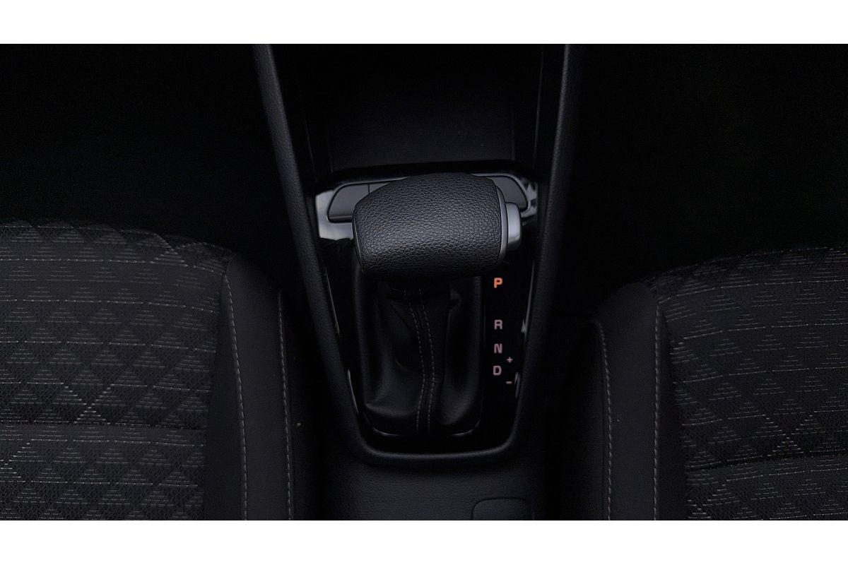 2022 Kia Rio S YB