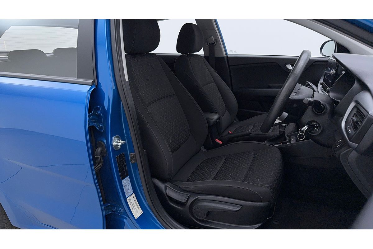2022 Kia Rio S YB