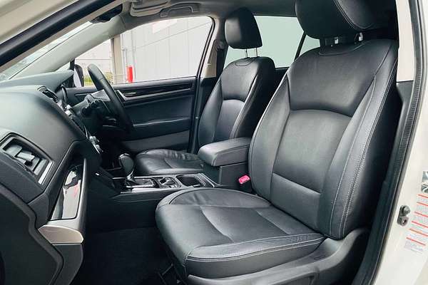 2017 Subaru Outback 2.5i Premium 5GEN