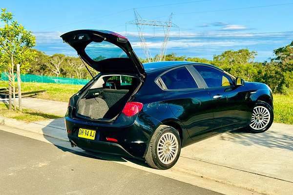 2013 Alfa Romeo GIULIETTA 1.4