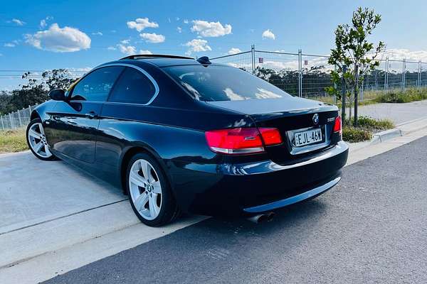 2007 BMW 3 25i E92