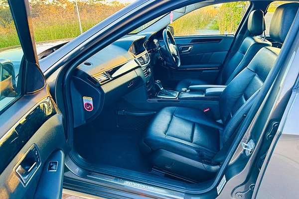 2011 Mercedes-Benz E250 CDI AVANTGARDE 212