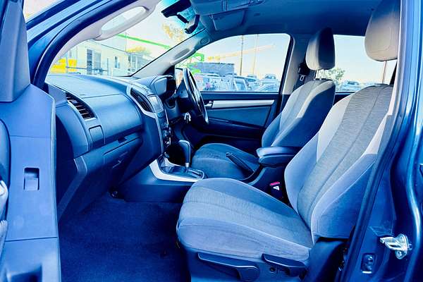2015 Holden Colorado 7 RG LT Wagon 7st 5dr Spts Auto 6sp 4x4 2.8DT MY16