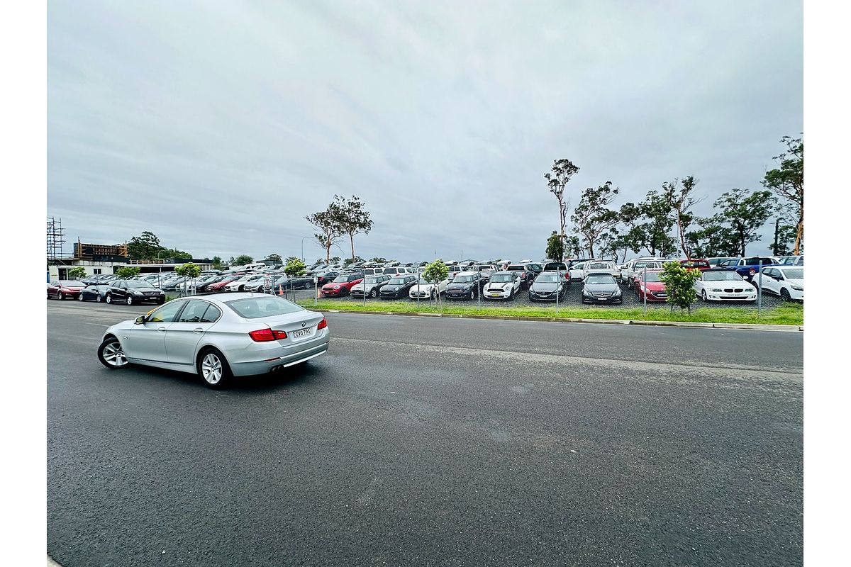 2011 BMW 5 20d F10 MY11