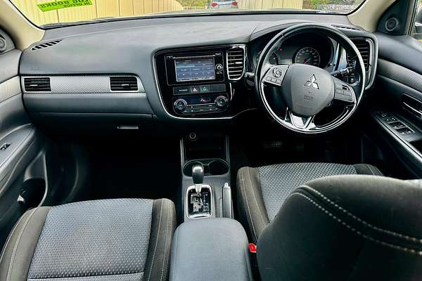 2016 Mitsubishi Outlander LS 4x4 Auto 2.4L SUV