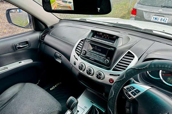 2014 Mitsubishi Triton 4x4 GLX-R MN Auto Dual Cab Turbo Diesel 4X4