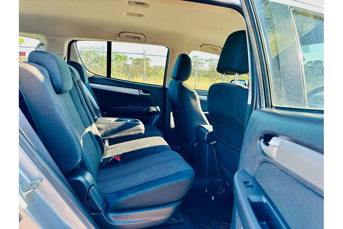 2015 Isuzu MU-X 4x4 LS-U 3.0L Turbo Diesel 7 Seats Wagon