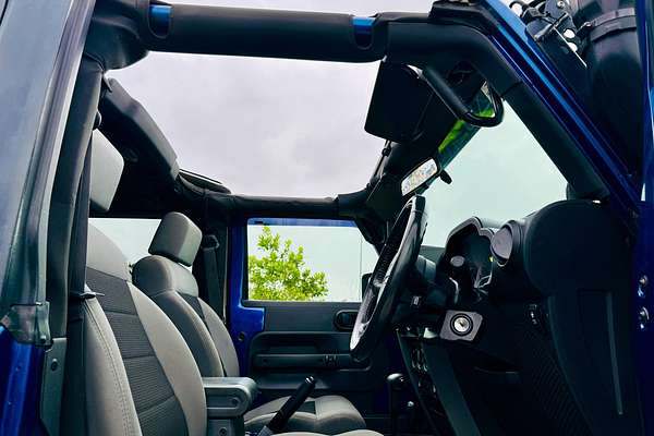 2009 Jeep WRANGLER UNLIMITED RENEGADE (4x4) JK MY09