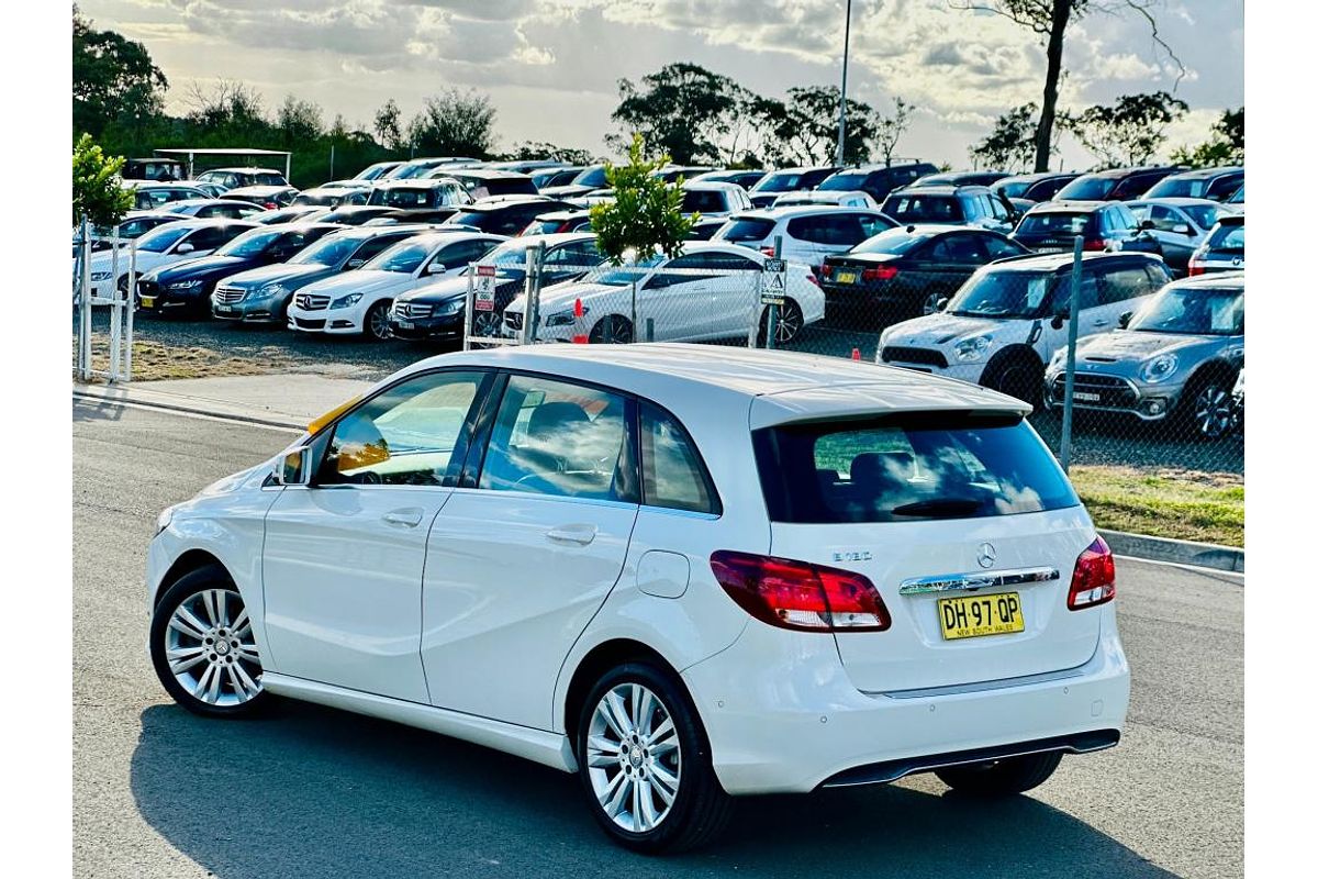 2016 Mercedes-Benz B180  246 MY16