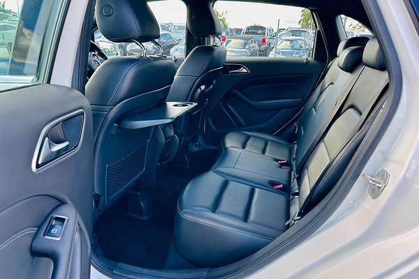 2016 Mercedes-Benz B180  246 MY16