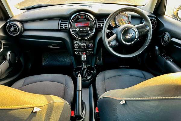 2015 MINI ONE  F55