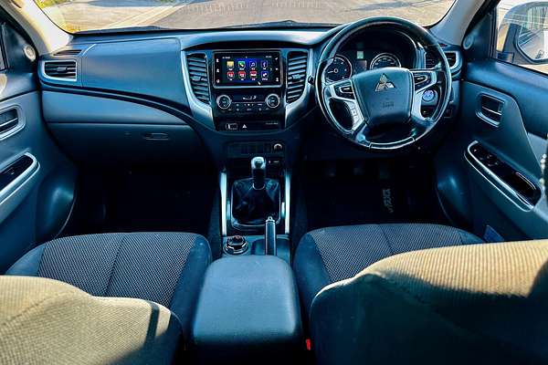 2016 Mitsubishi Triton Titanium 4x4 GLS MQ 2.4L 6 Spd Manual 4X4