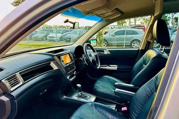 2010 Subaru Liberty Auto Premium Exiga 2.5L Auto 6 Seats