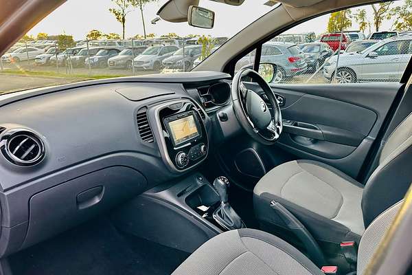 2015 Renault CAPTUR EXPRESSION J87