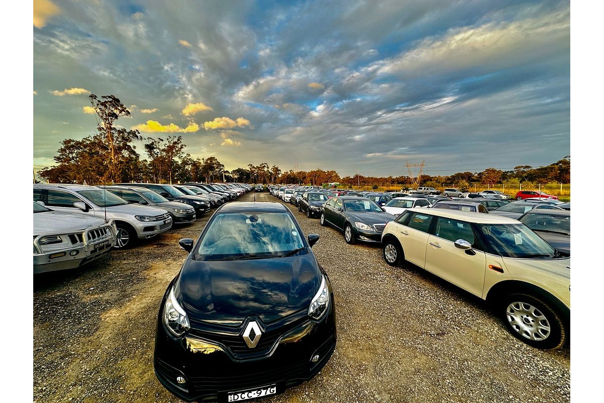 2015 Renault CAPTUR EXPRESSION J87