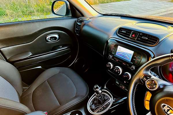 2018 Kia Soul Si PS 4 Cyl 2.0L 6 Spd Auto Premium SUV