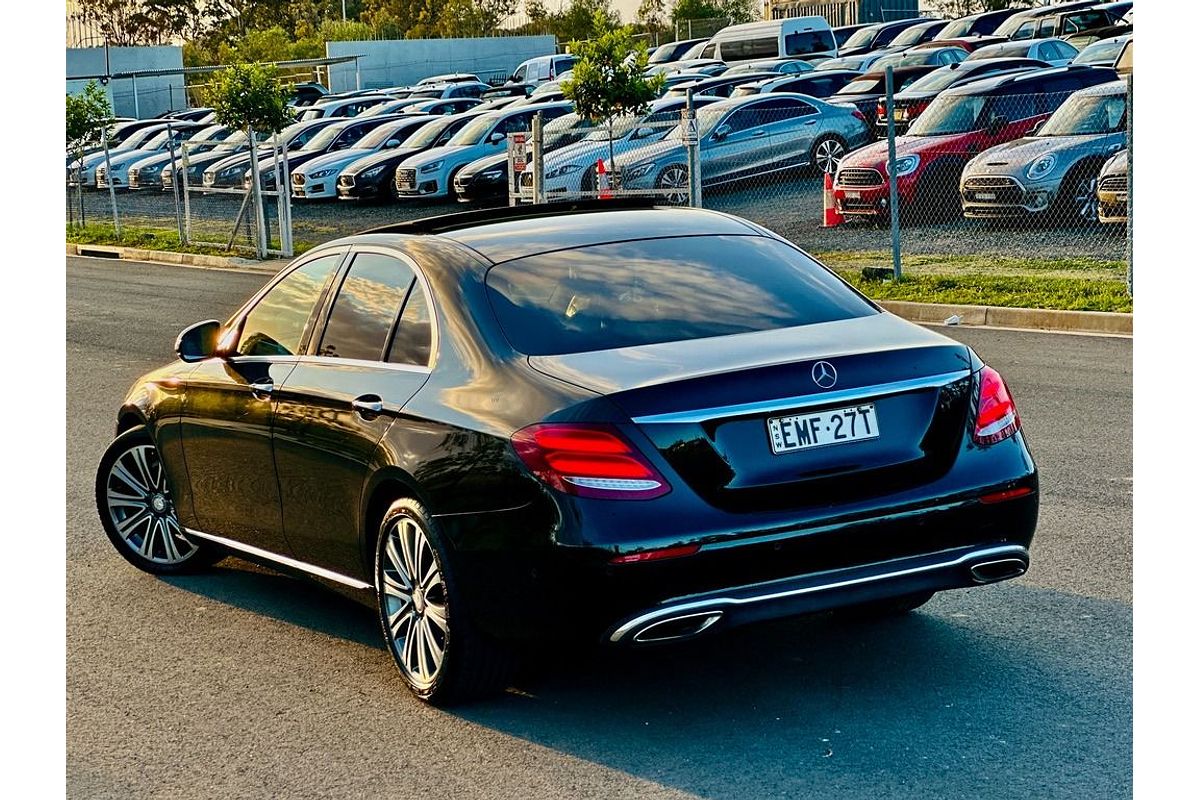 2016 Mercedes-Benz E200  213