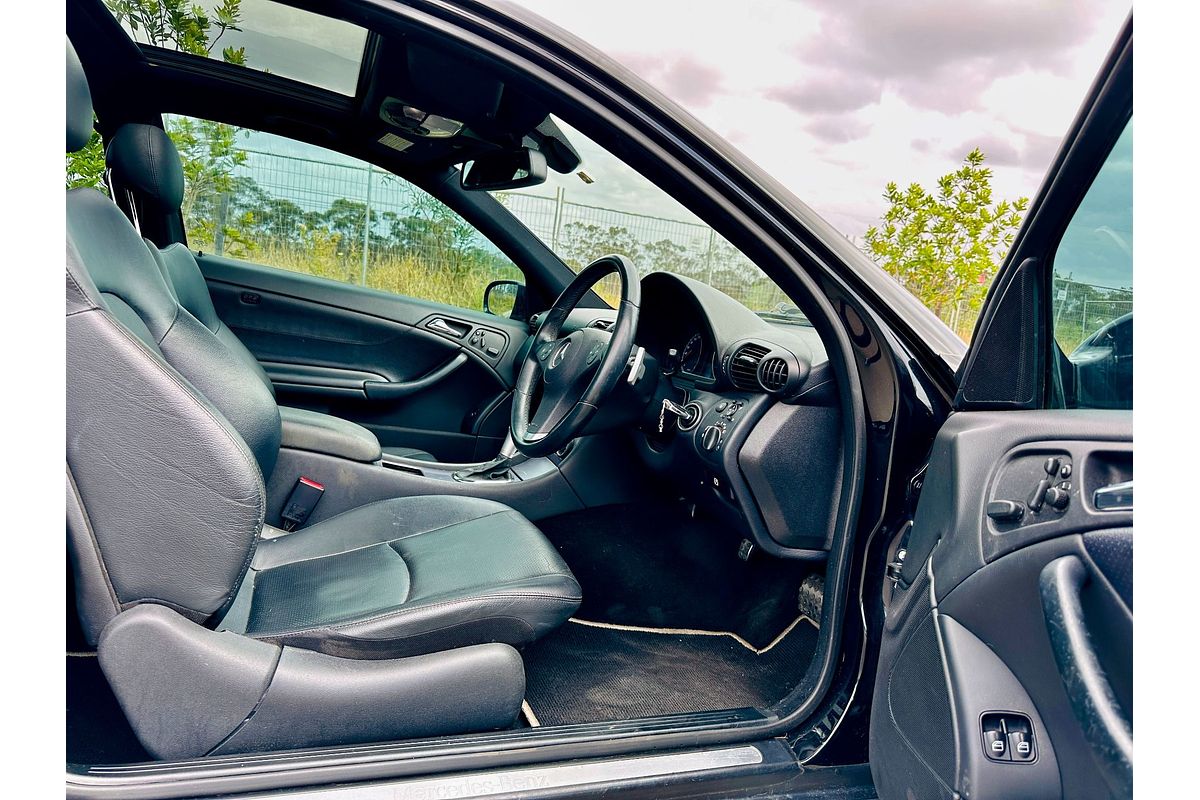 2010 Mercedes-Benz CLC 200 KOMPRESSOR 203