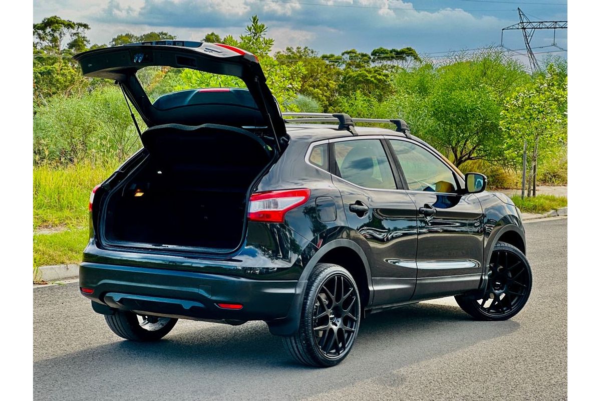 2014 Nissan QASHQAI ST J11 2.0L Auto SUV