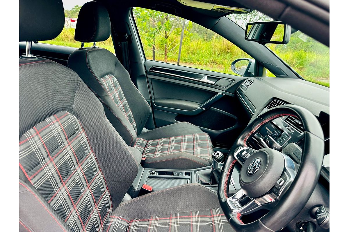 2014 Volkswagen Golf GTi AU MY14 2.0L 6 Spd Manual Turbo