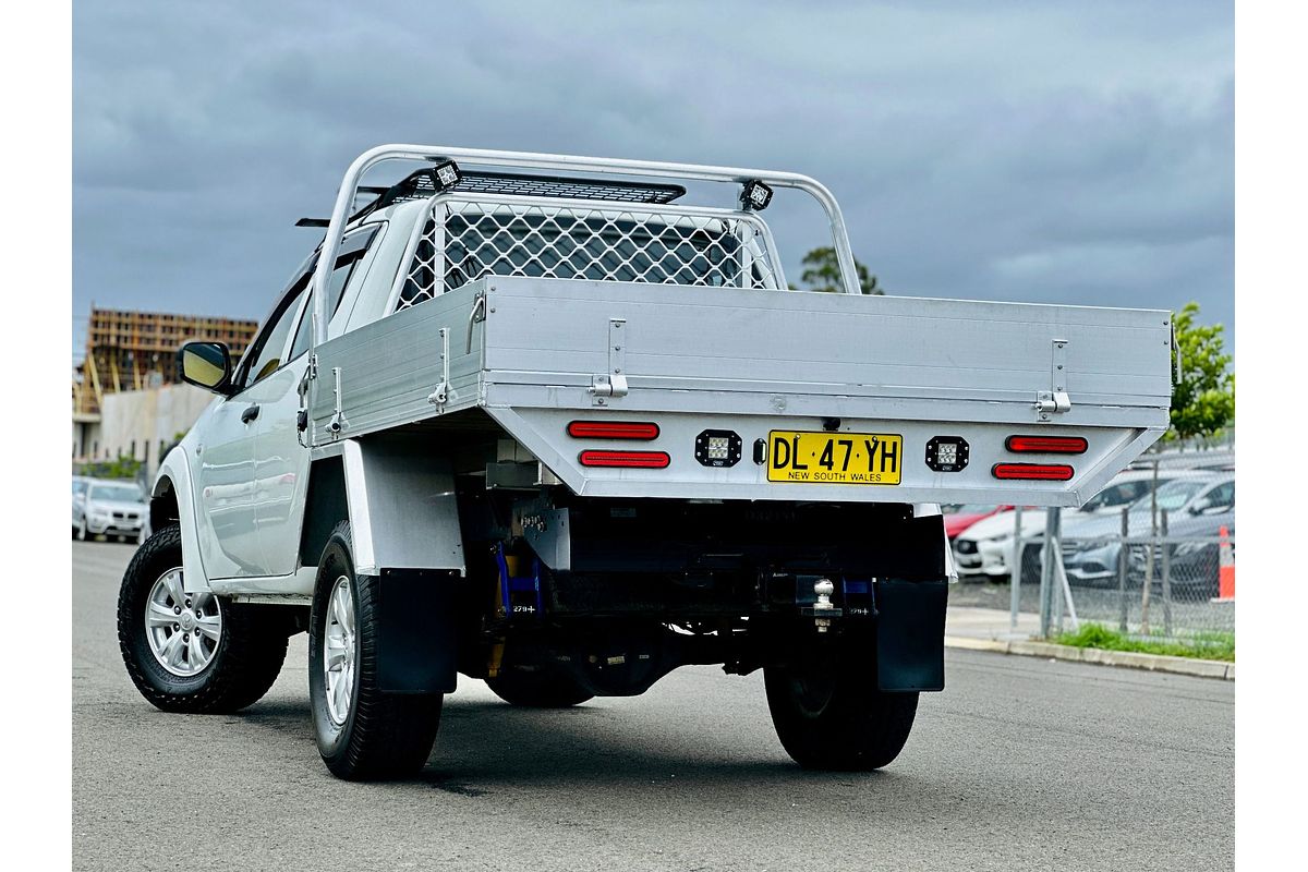 2014 Mitsubishi Triton GLX 4x4 MN MY15 UPDATE Turbo Diesel 4X4