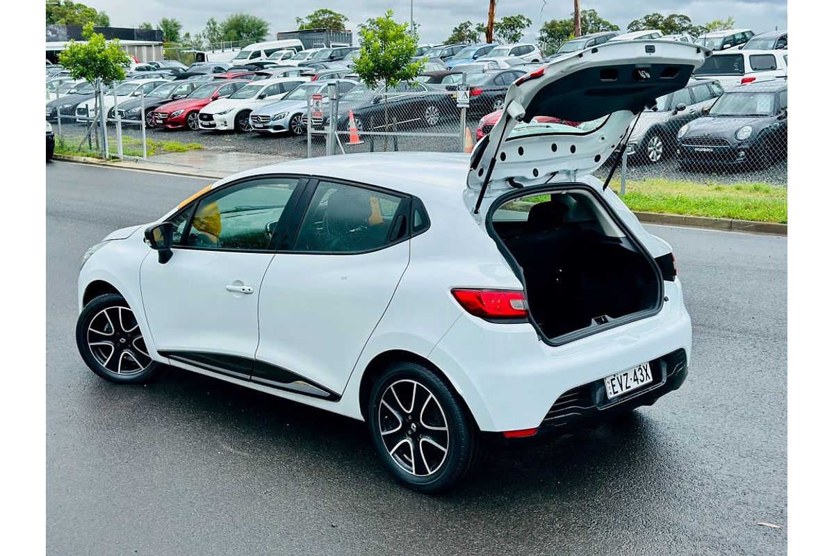 2015 Renault Clio EXPRESSION X98 Turbo Auto Hatch