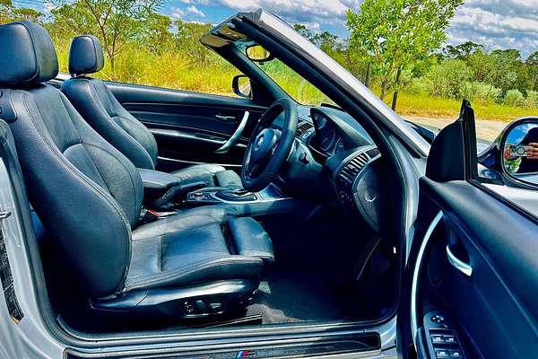 2010 BMW 1 23d E88 MY11