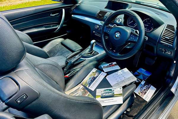 2010 BMW 1 23d E88 MY11