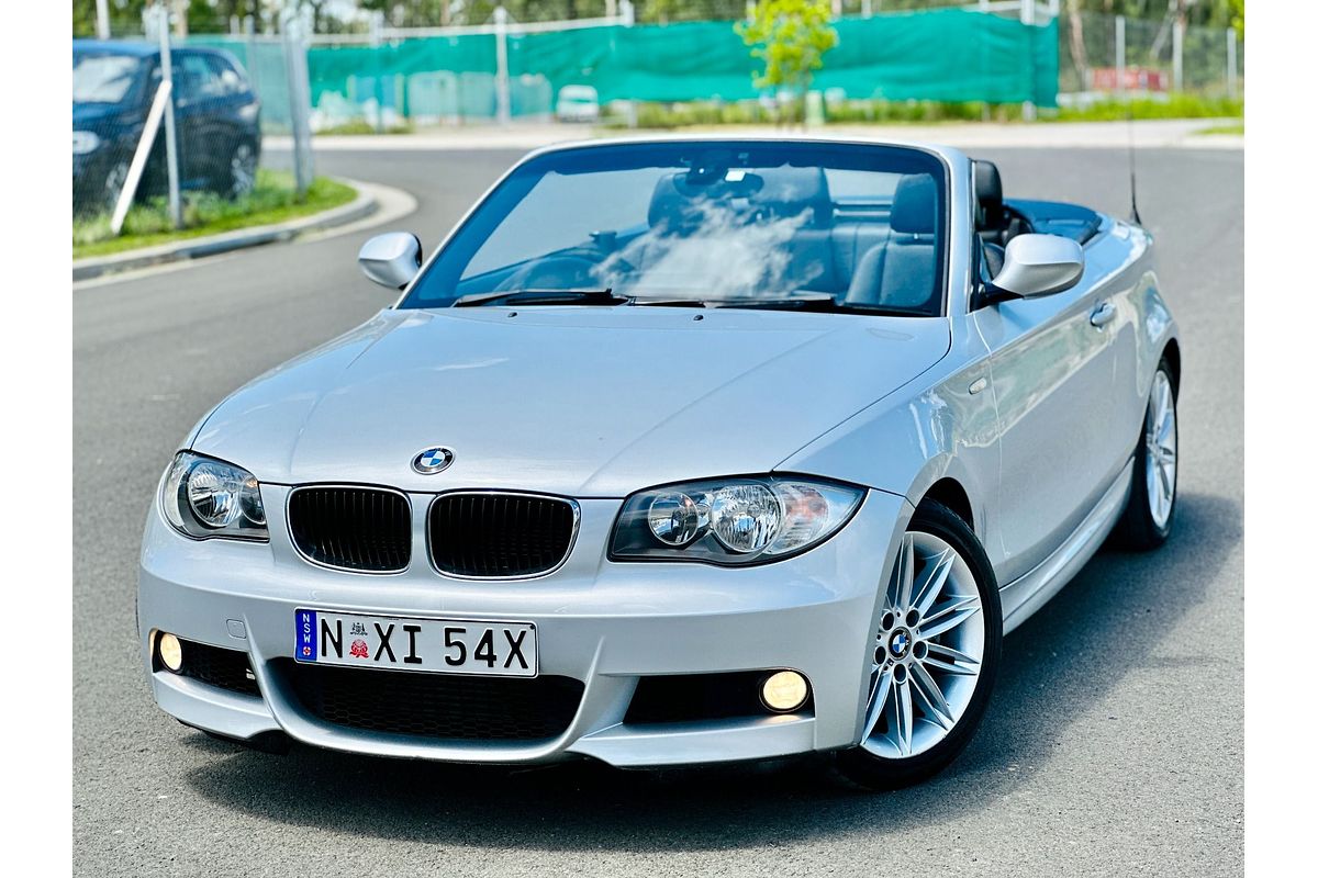2010 BMW 1 23d E88 MY11
