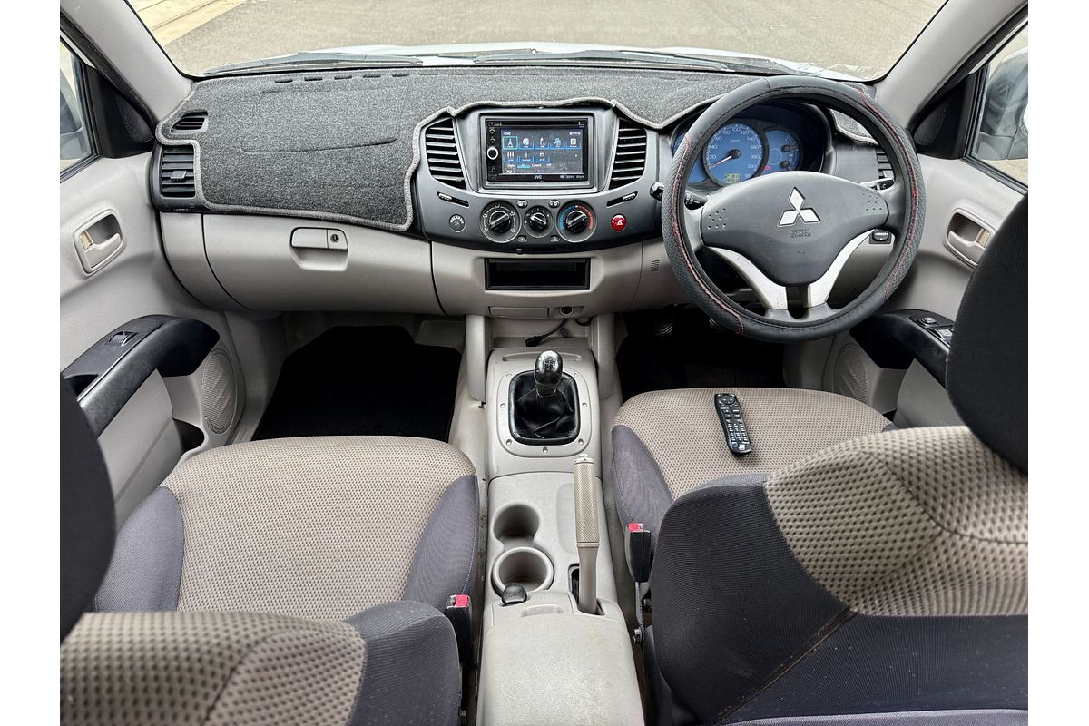 2009 Mitsubishi Triton GLX ML MY09 2.4L Petrol Dual Cab Ute