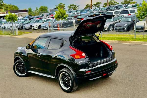 2015 Nissan JUKE ST (FWD) F15