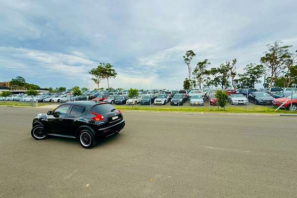 2015 Nissan JUKE ST (FWD) F15