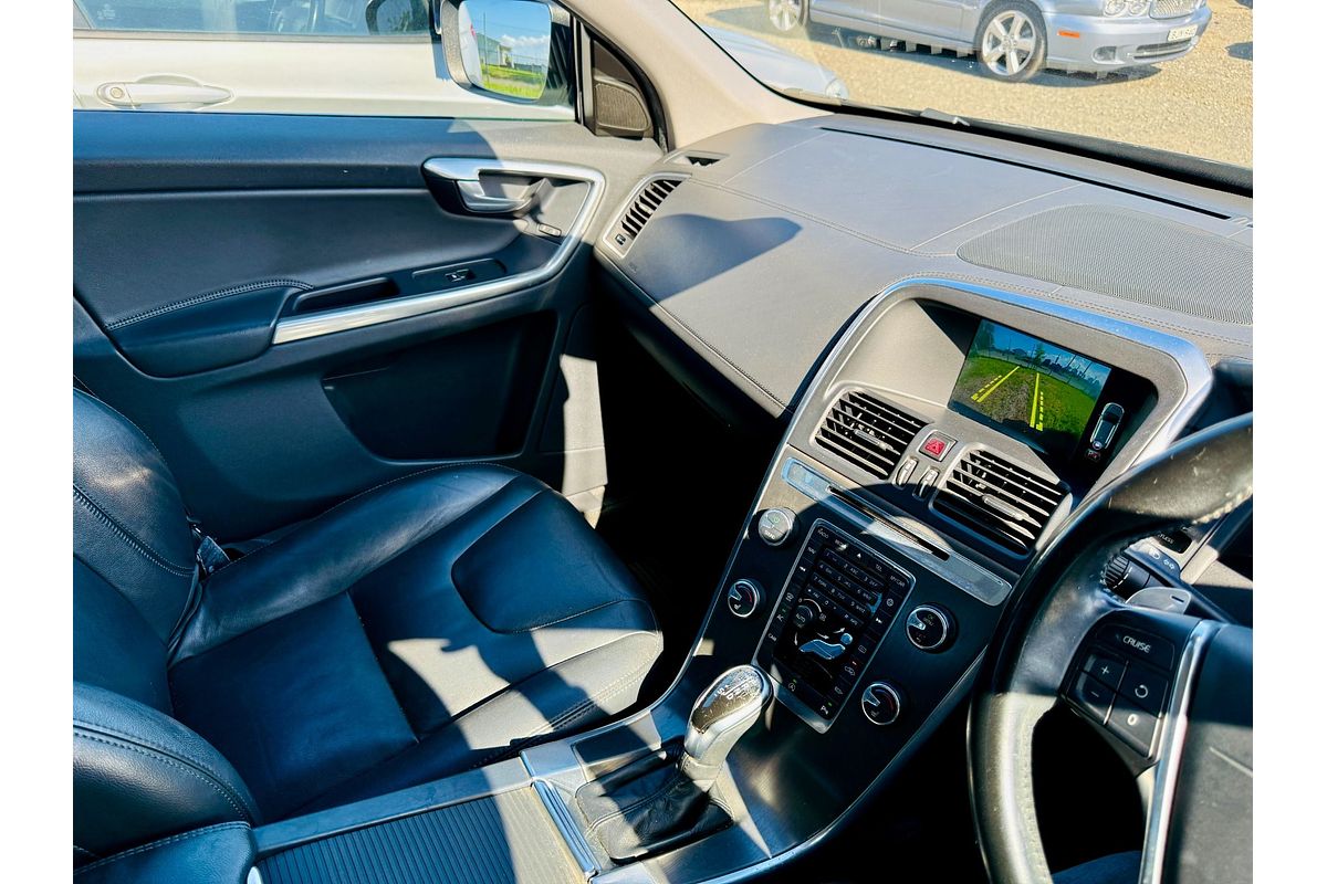 2014 Volvo XC60 T5 LUXURY DZ MY14
