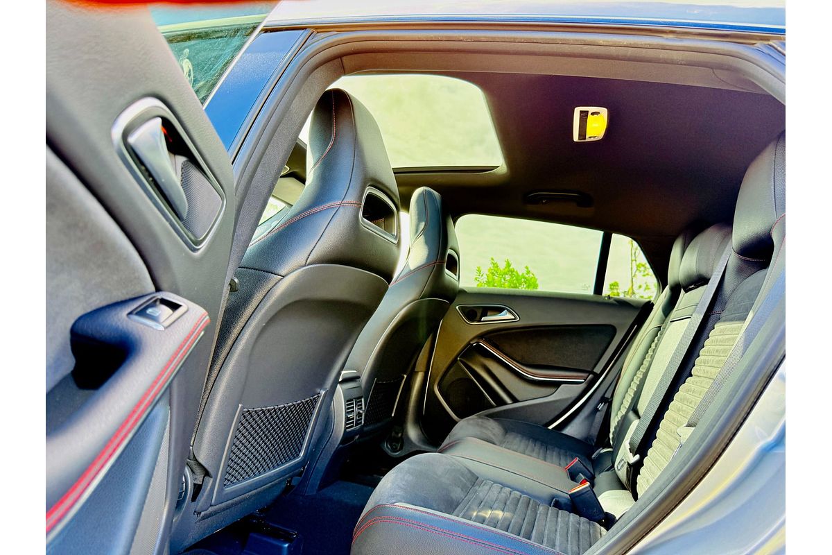 2016 Mercedes-Benz CLA 200 SHOOTING BRAKE 117