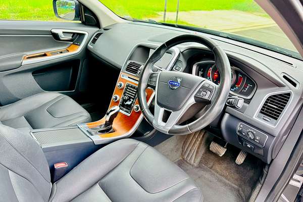 2015 Volvo XC60 D4 LUXURY DZ MY16 2.4L Twin Turbo Diesel 4x4