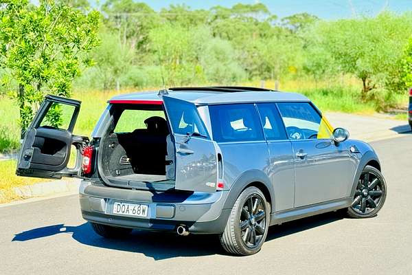 2009 MINI COOPER CLUBMAN R55
