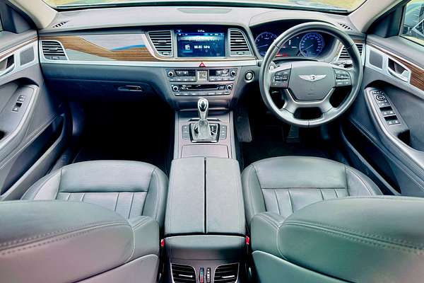 2016 Hyundai Genesis DH 3.8L V6 8 Spd Auto Luxury Saloon