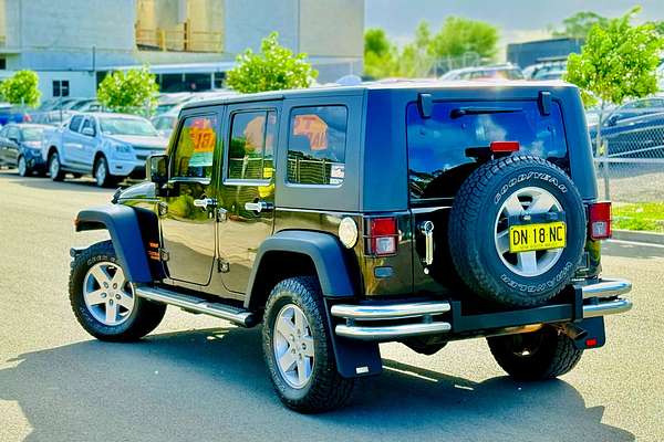 2010 Jeep WRANGLER UNLIMITED SPORT (4x4) JK MY09