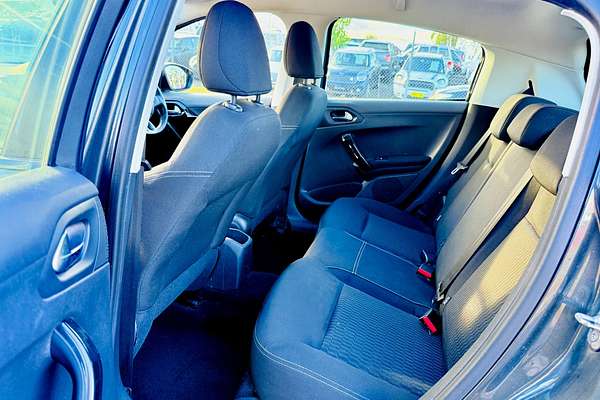 2016 Peugeot 208 ACTIVE MY16 6 Spd Auto Turbo hatch