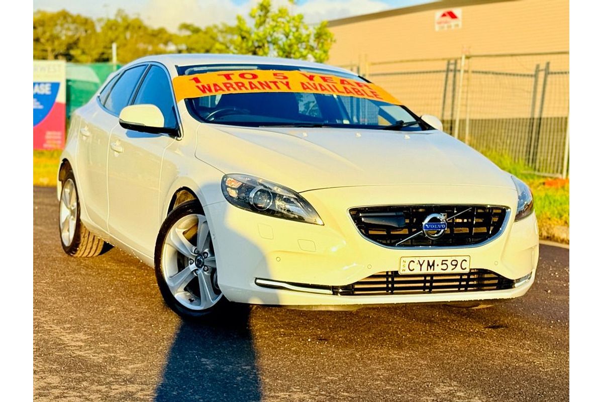 2014 Volvo V40 D4 LUXURY M 2.0L DT Turbo Diesel Hatch