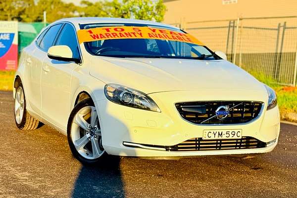 2014 Volvo V40 D4 LUXURY M 2.0L DT Turbo Diesel Hatch