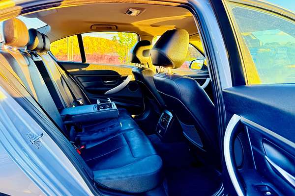 2012 BMW 3 20i F30