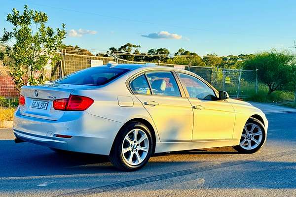 2012 BMW 3 20i F30