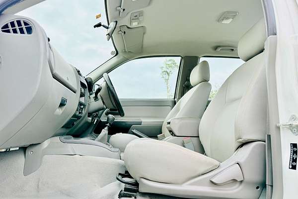 2012 Great Wall V200 (4x2) K2 REAR WHEEL DRIVE