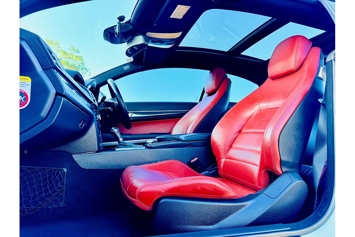 2011 Mercedes-Benz E250 CGI AVANTGARDE 207
